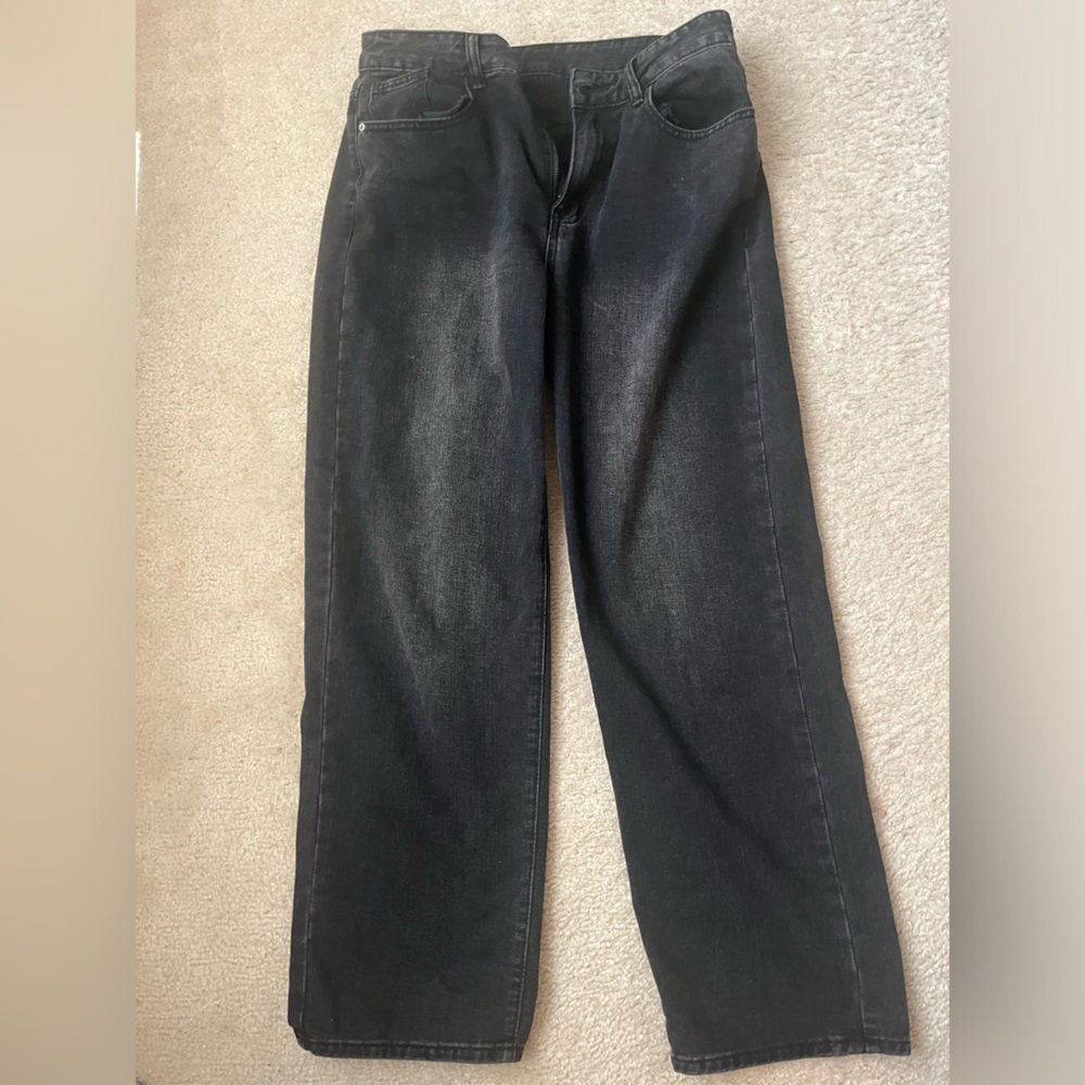 Classic Black Denim Jeans (are tighter on the waist)